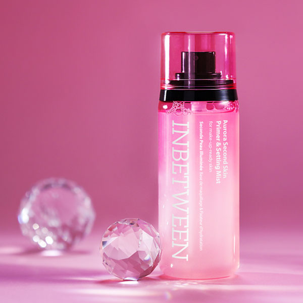 What is primeraurora? It's the best makeup primer and makeup setting mist you can ask for. 